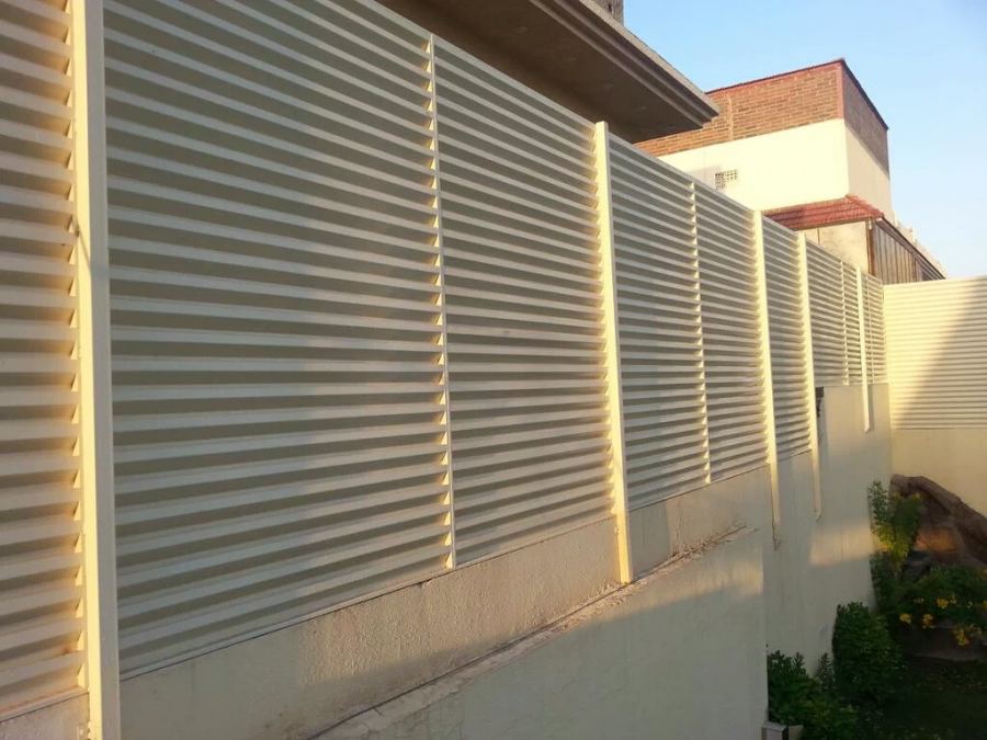 تركيب سواتر حديد شرائح ومجدول ومشغول للاسوار والجدران0533586341